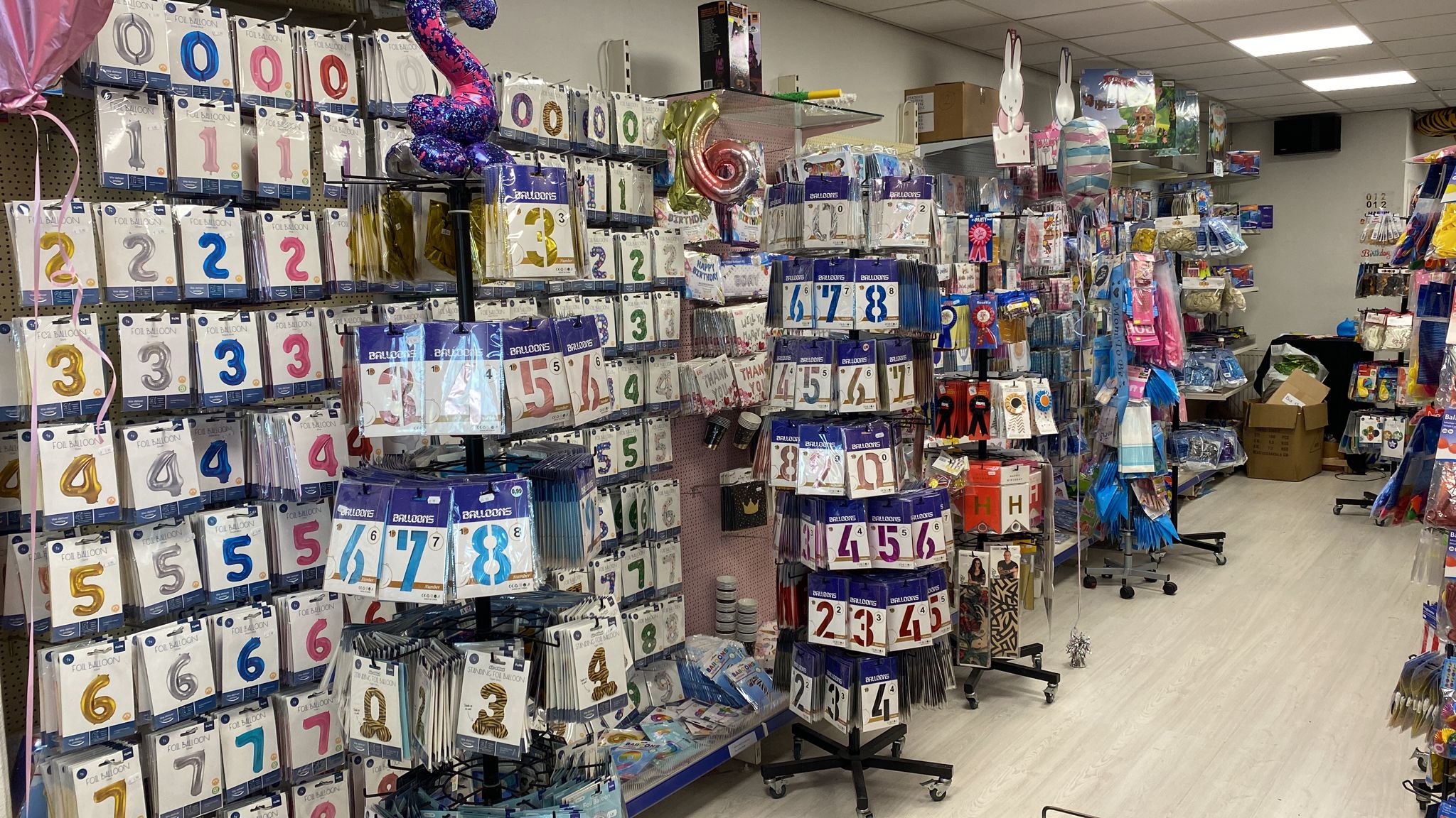 Ballonnen en slingers kopen Lelystad